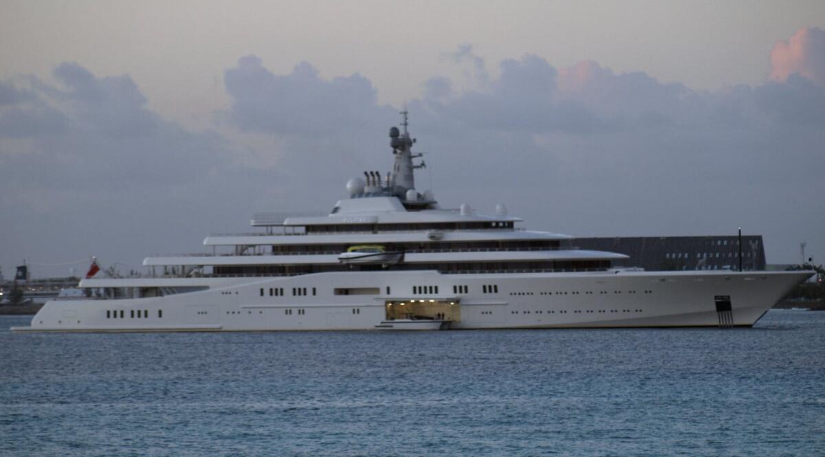 L'MY Eclipse: uno dei più grandi e sfarzosi yacht al mondo - 