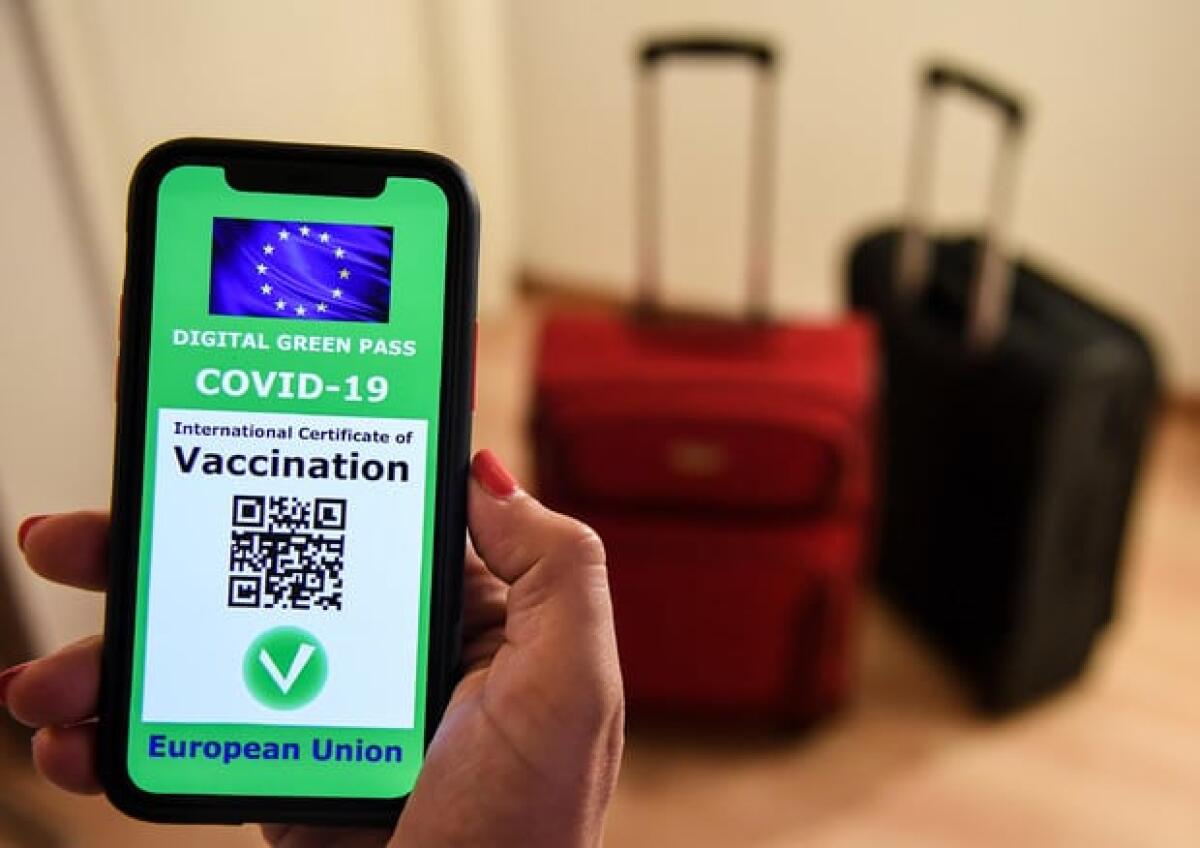 Green pass: cosa ci aspetta? Le ipotesi sul tavolo - 