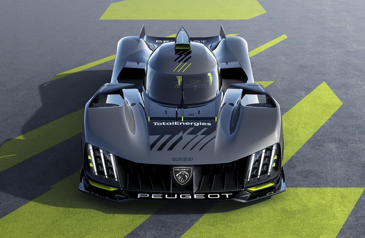 Nuova Peugeot 9X8 Hypercar: sfida alla Toyota lanciata - Vista frontale www.media.peugeot-sport.com