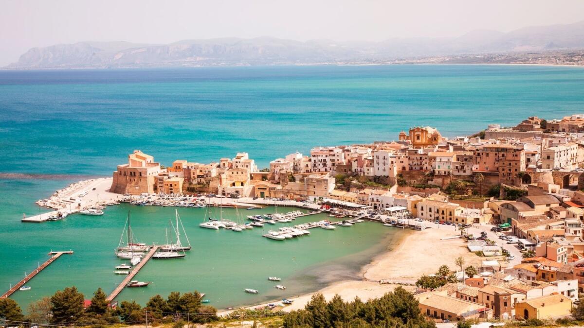 Castellammare del Golfo, lo studio Ro.K progetterà percorsi pedonali e terrazze sul mare - Ph. Larepubblica