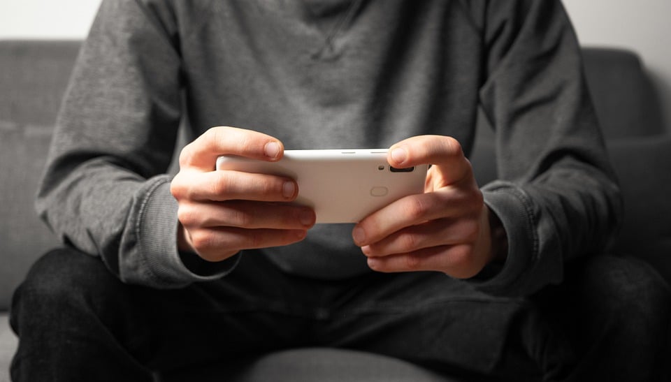 Bastano soli 30 secondi per indurre la contagiosità digitale