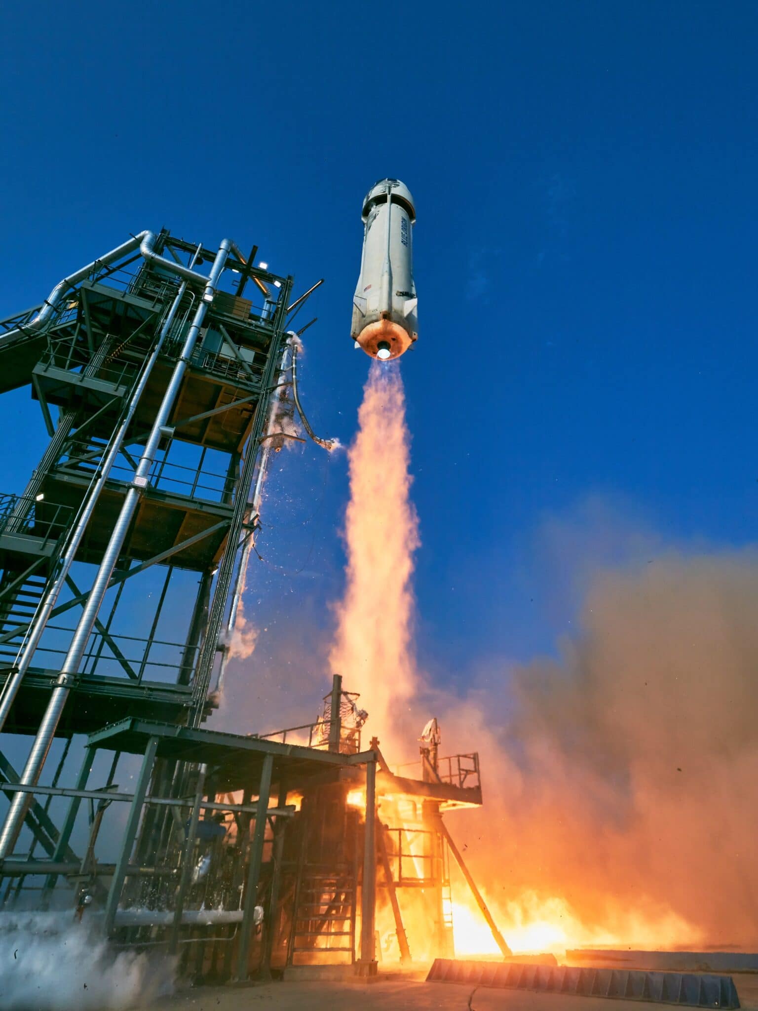 Decollo del razzo New Shepard. Credits: Blue Origin