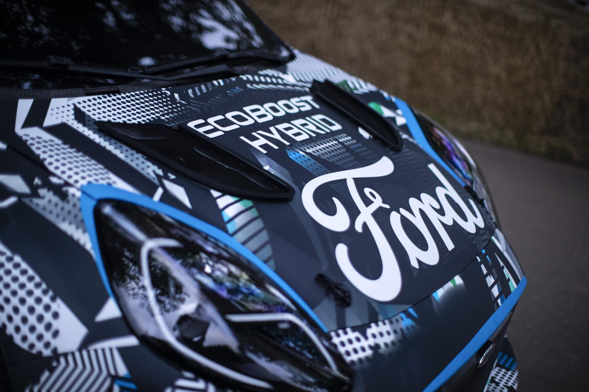 Ford Puma Rally1, zoom sulla zona del cofanoanteriore  - Crediti foto: ufficio stampa Ford