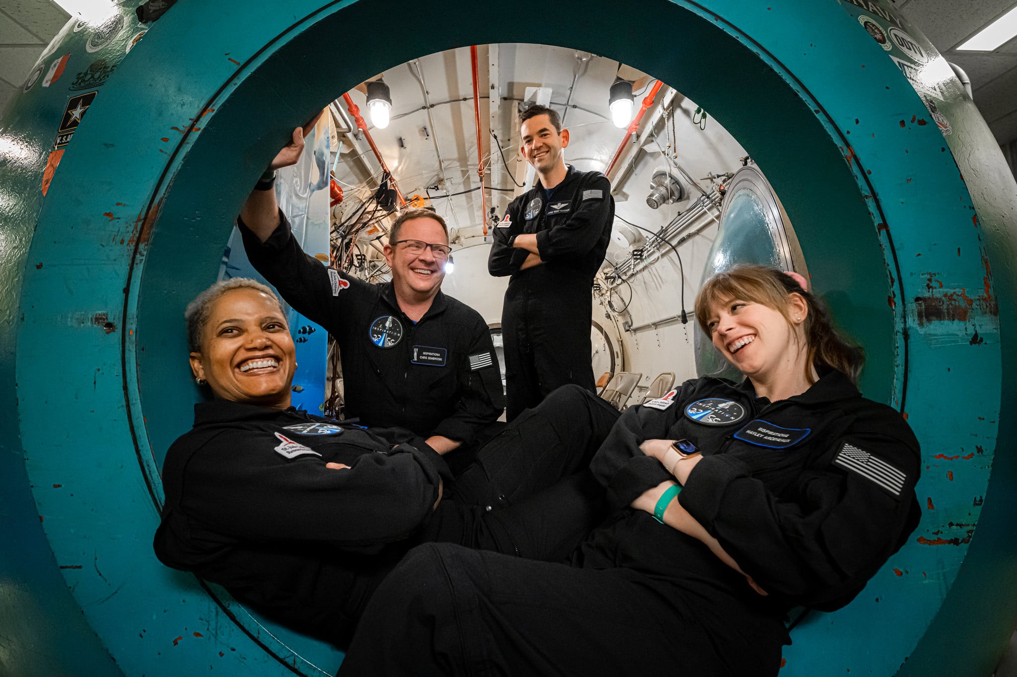 L'equipaggio della missione Inspiration4 di SpaceX (prossimamente documentata su Netflix) durante le fasi di allenamento in North Carolina. Crediti: Inspiration4 / John Kraus.