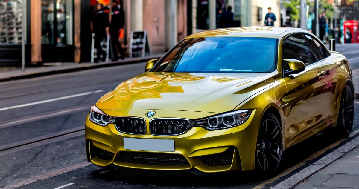 Idrogeno, materiali riciclati e guida autonoma: ecco il futuro secondo BMW - 