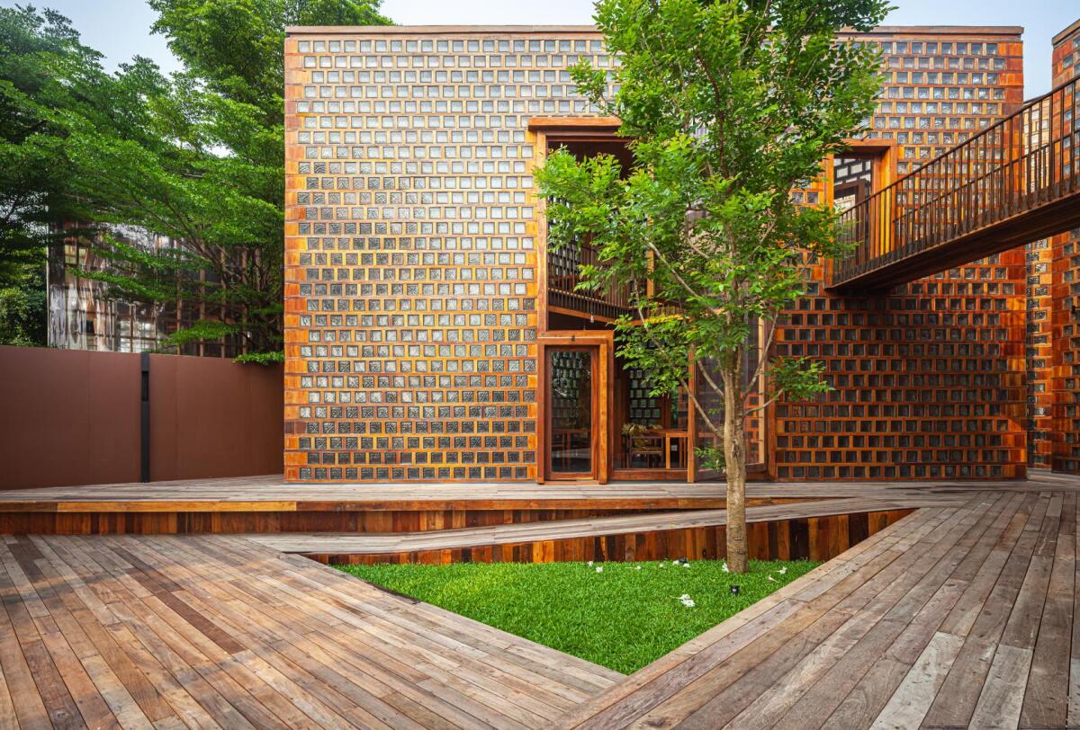 The Women Restaurant, a Bangkok un ristorante omaggio alle donne del luogo - The Women Restaurant, a Bangkok un ristorante omaggio alle donne del luogo. PH: Spaceshift Studio.