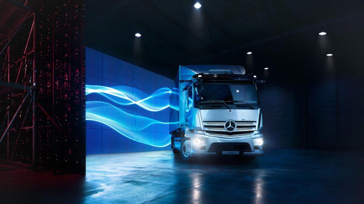 Mercedes eActros, la rivoluzione del trasporto pesante su gomma - 