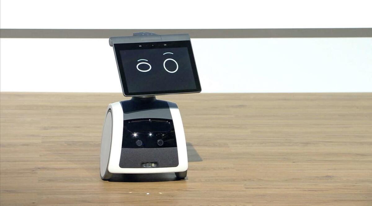 Amazon presenta nuovi prodotti con Alexa: robot, cornici, droni e non solo - 