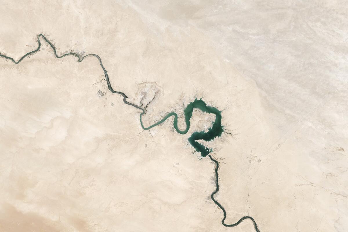 Eufrate a secco: crisi umanitaria nella Siria nord-orientale - pixabay.com