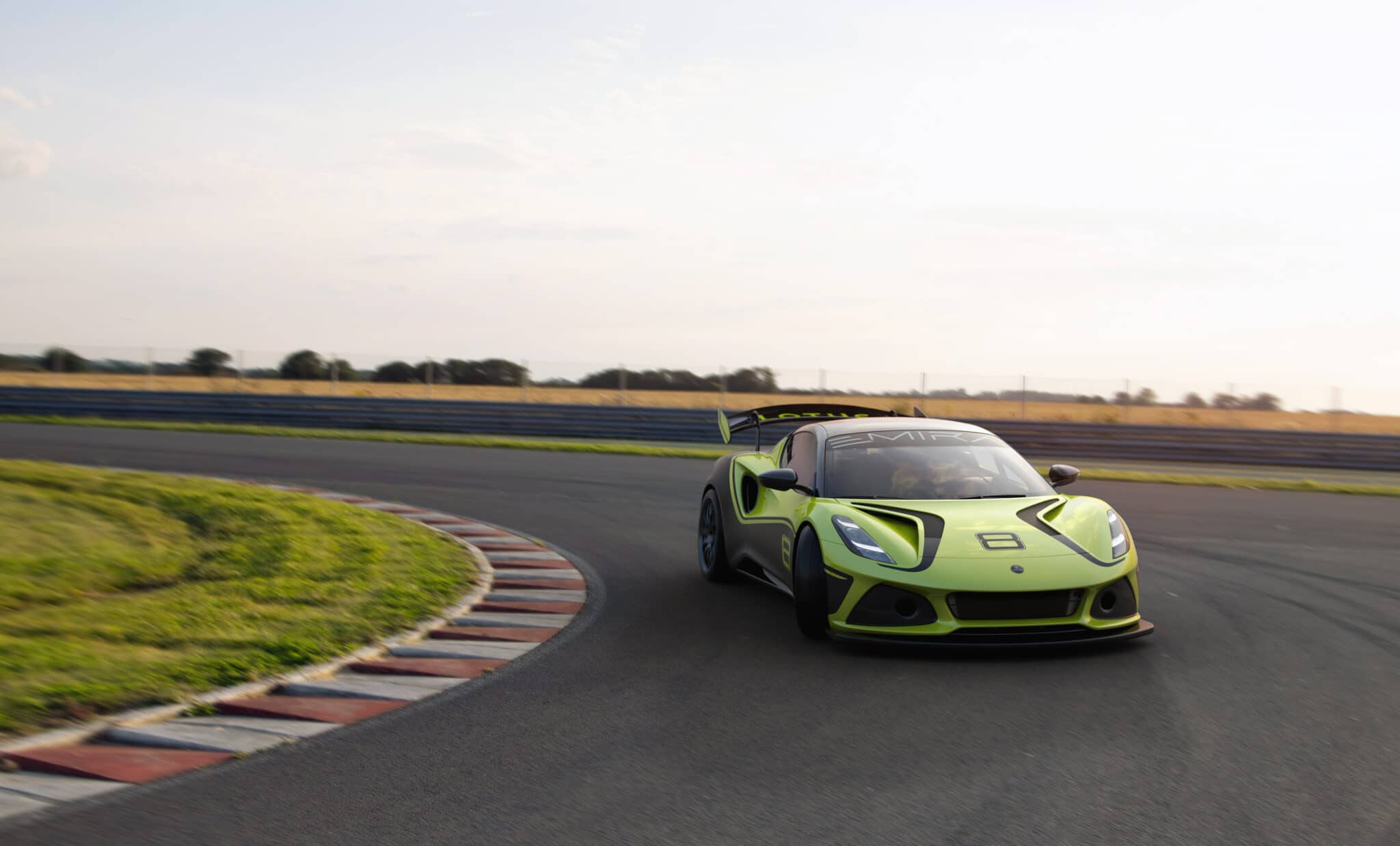 Lotus Emira GT4 Concept