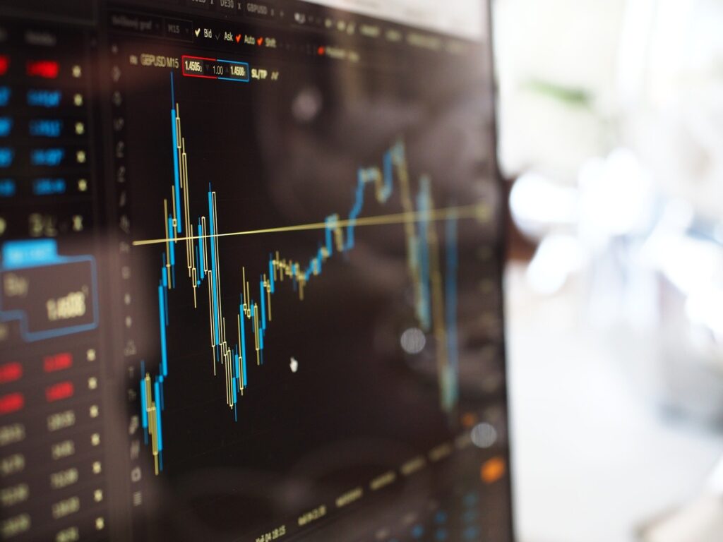 I servizi di trading per gli investimenti online consentono numerose formule per adattarsi alle esigenze di ogni investitore.