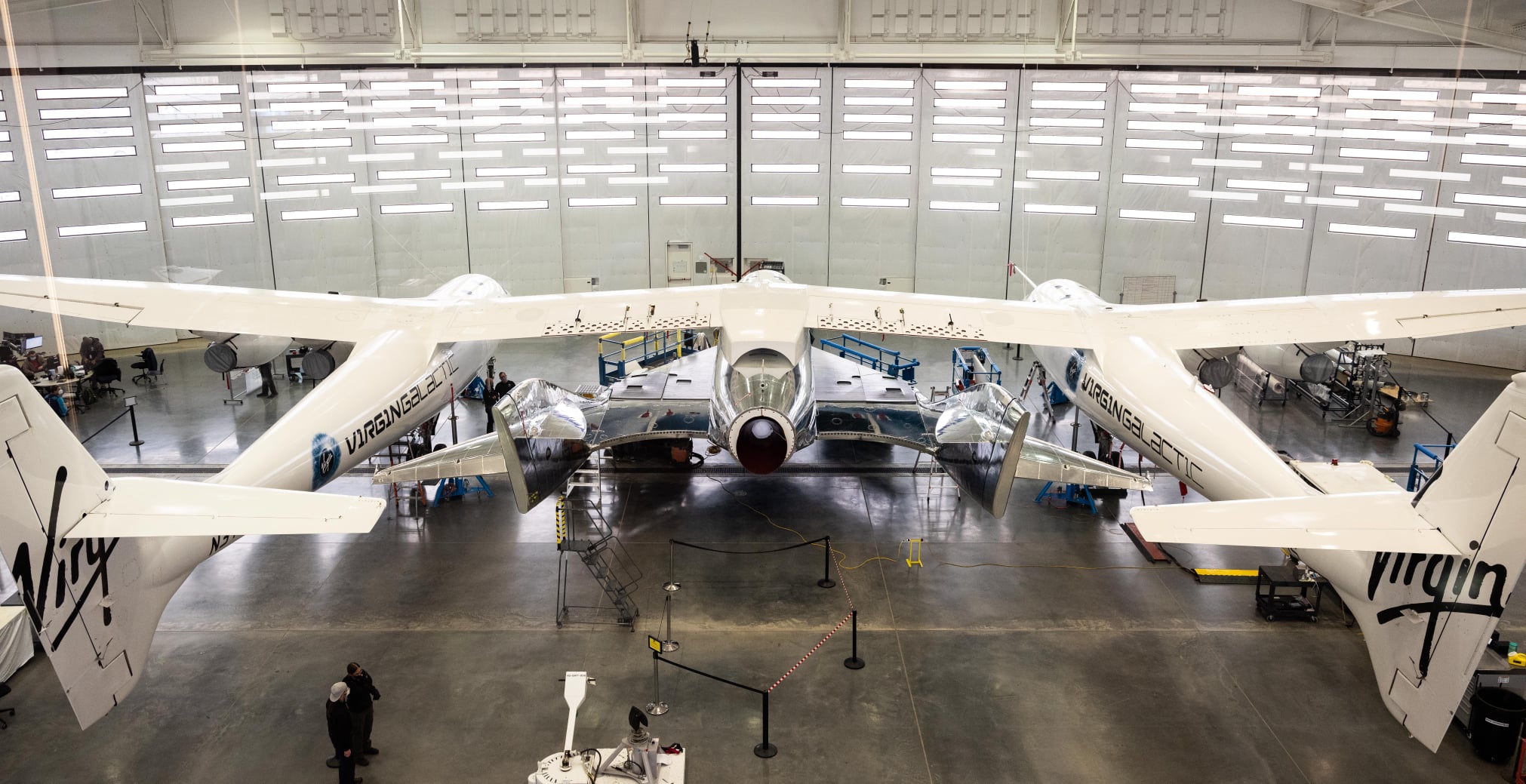 La navetta della Virgin Galactic in fase di preparazione. Credits: Virgin Galactic