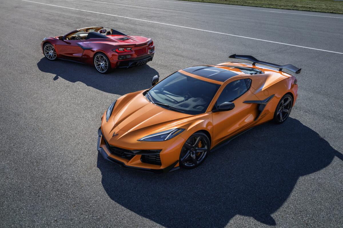 Chevrolet Corvette: scopriamo la nuova generazione della Z06 - 2023 Chevrolet Corvette Z06