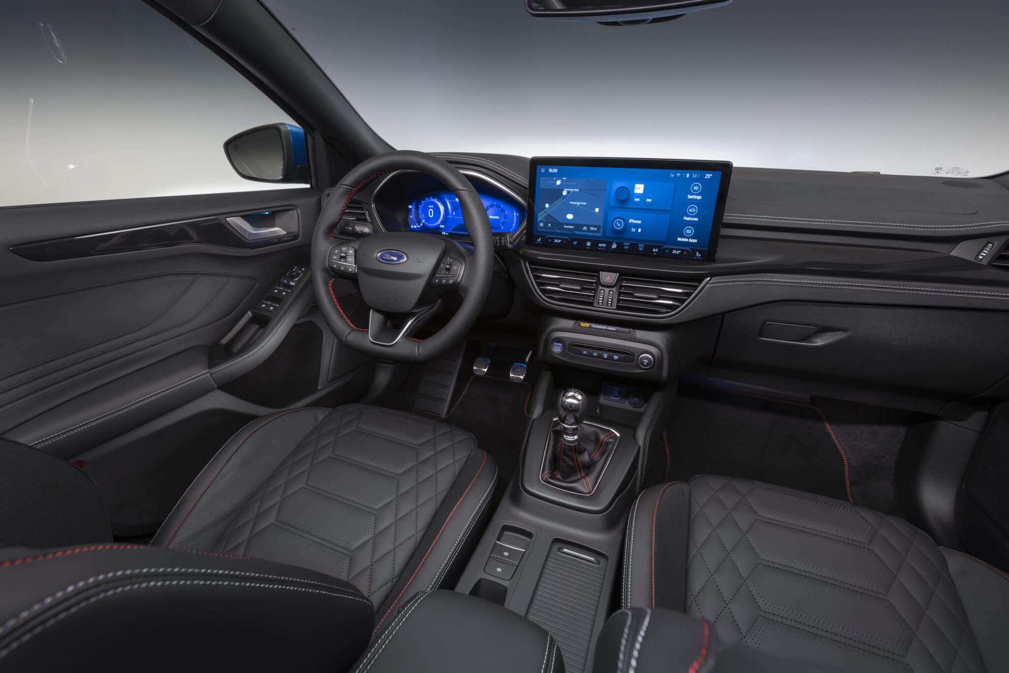 Ford Focus 2022: le novità del restyling di metà carriera
