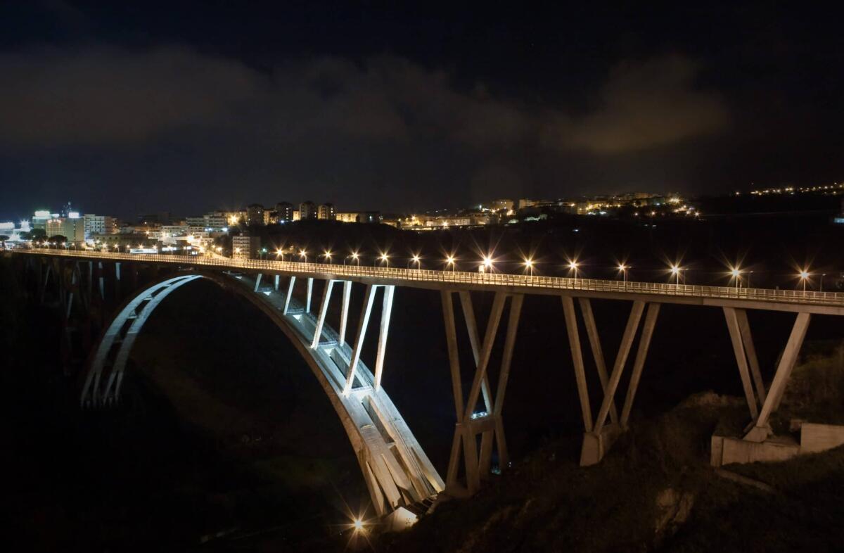 Scandalo Ponte Morandi di Catanzaro: c’è il sequestro - Viadotto Bisantis. Fonte Wikipedia