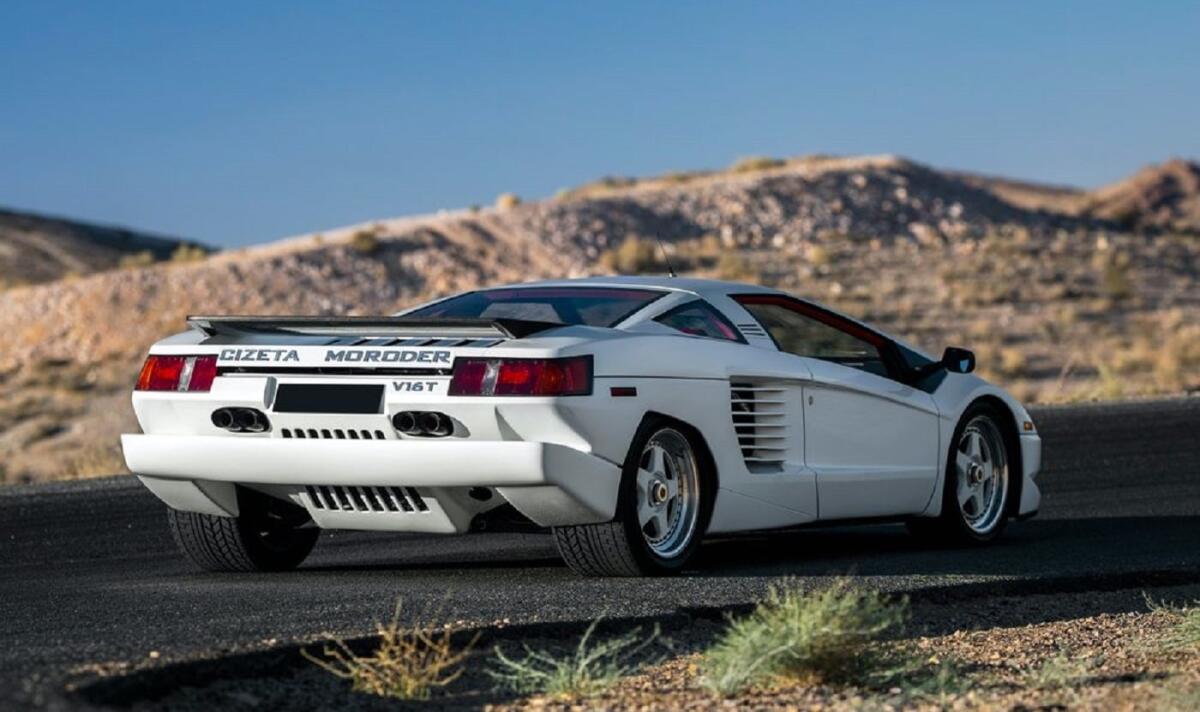 Cizeta V16T: l'italiana con 2 V8 Lamborghini sotto il cofano verrà messa all'asta - Cizeta V16T: l'italiana con 2 V8 Lamborghini sotto il cofano verrà messa all'asta