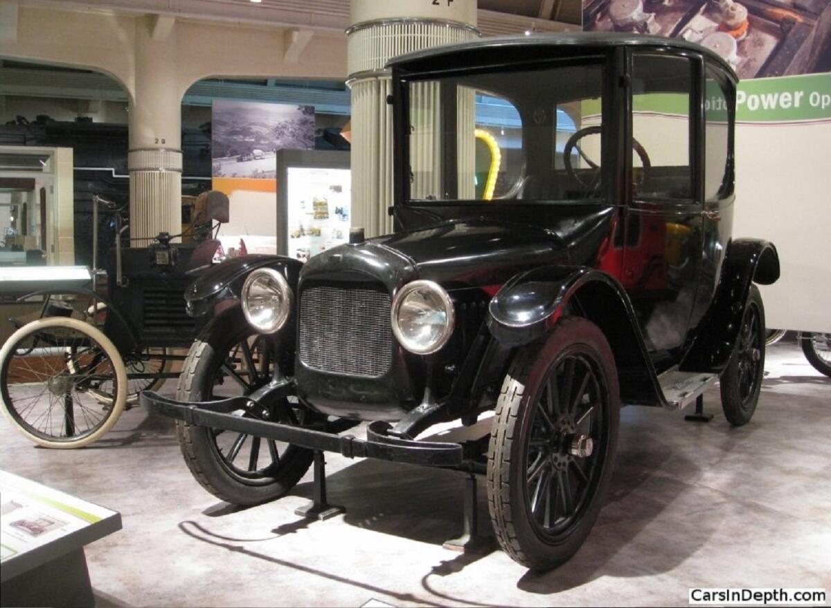 Woods Dual Power Model 44: l'auto ibrida costruita nel 1916 - Woods Dual Power Model 44: l'auto ibrida costruita nel 1916