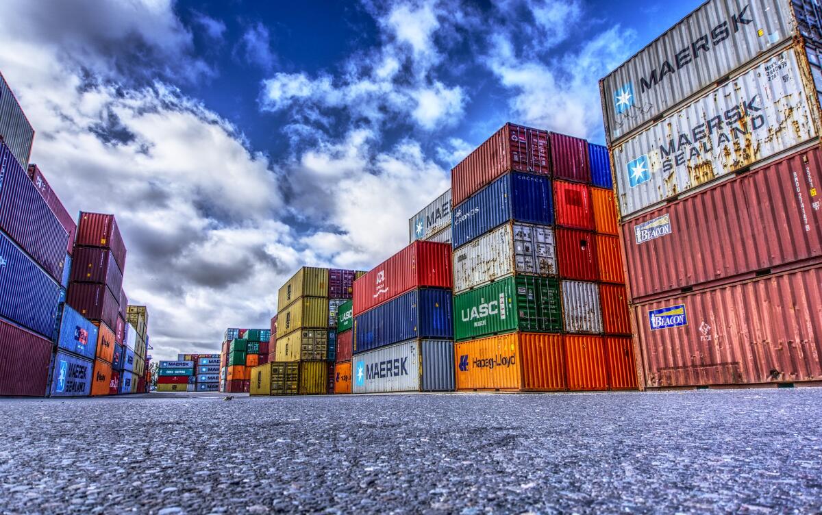 La crisi delle spedizioni è globale: una breve intervista per capire le cause e trovare qualche soluzione per i propri trasporti - 
