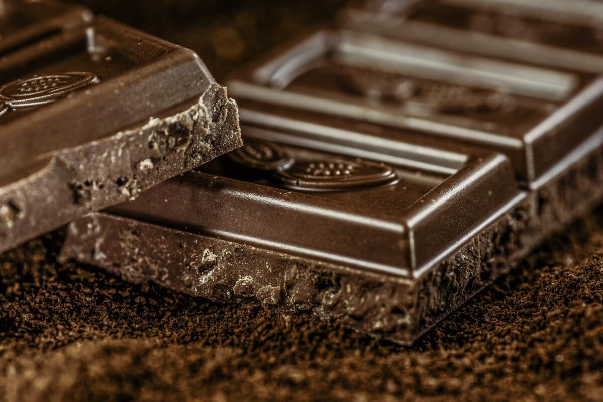 Com'è fatto il cioccolato? Ecco la sua composizione chimica - 