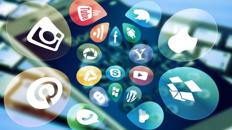 Le piattaforme regolatrici hanno potere decisionale e sanzionatorio sulla condotta degli utenti nei limiti del proprio spazio digitale