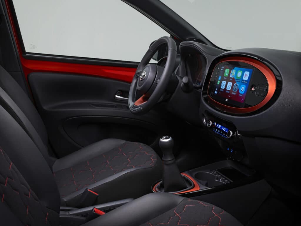 Toyota Aygo X: l'utilitaria che si dà arie da crossover