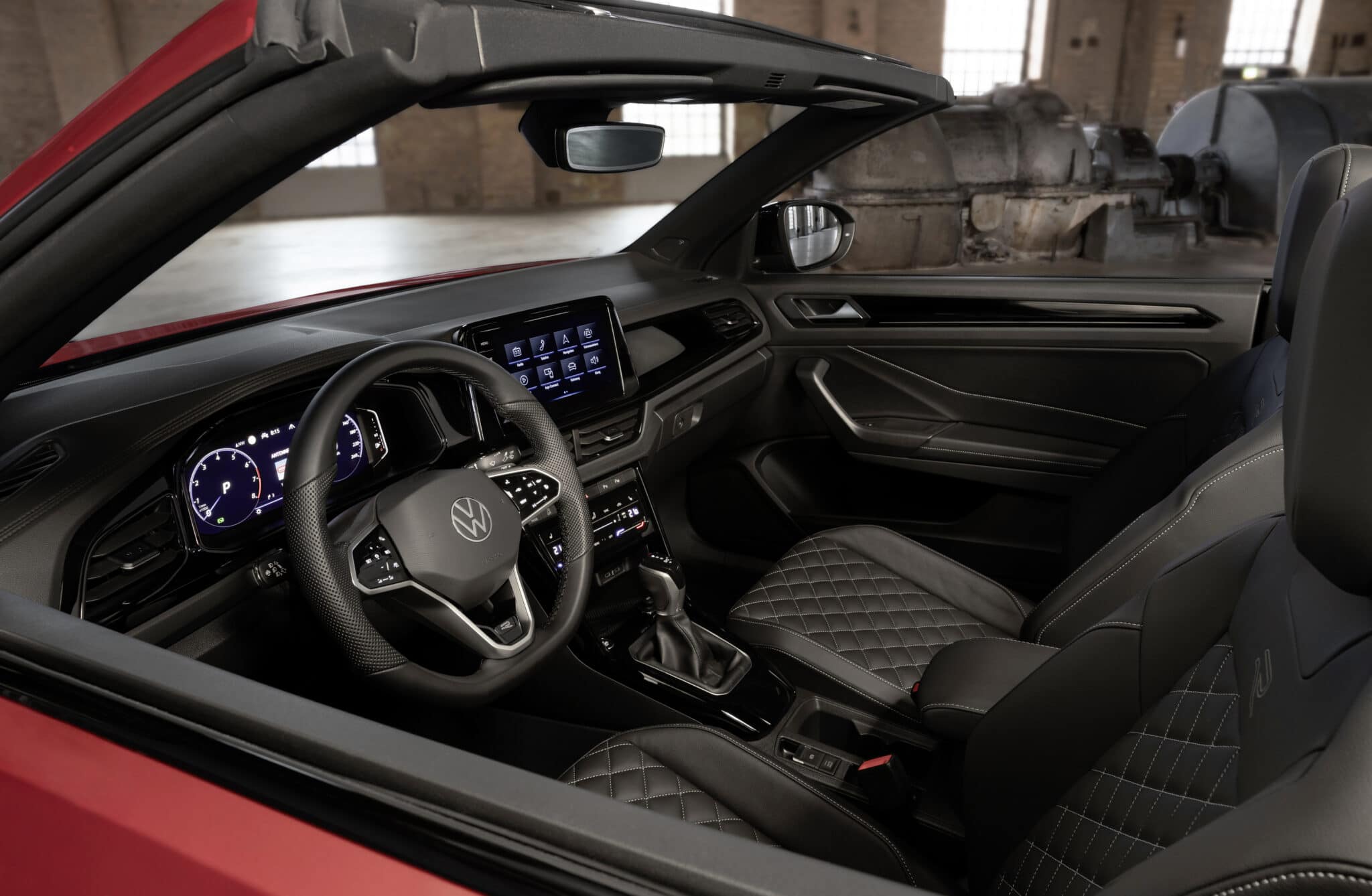 Volkswagen T-Roc: cosa cambia con il restyling