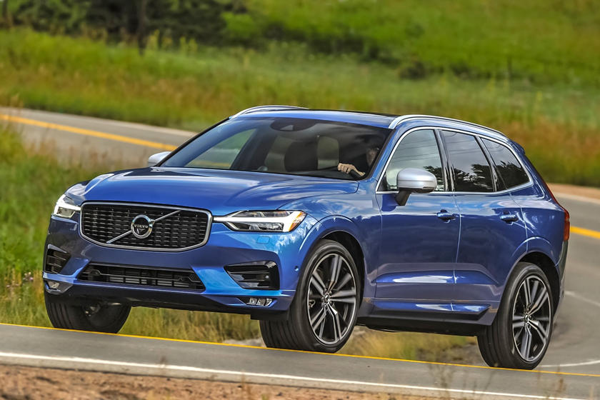 auto ibride diesel Volvo XC60 2021