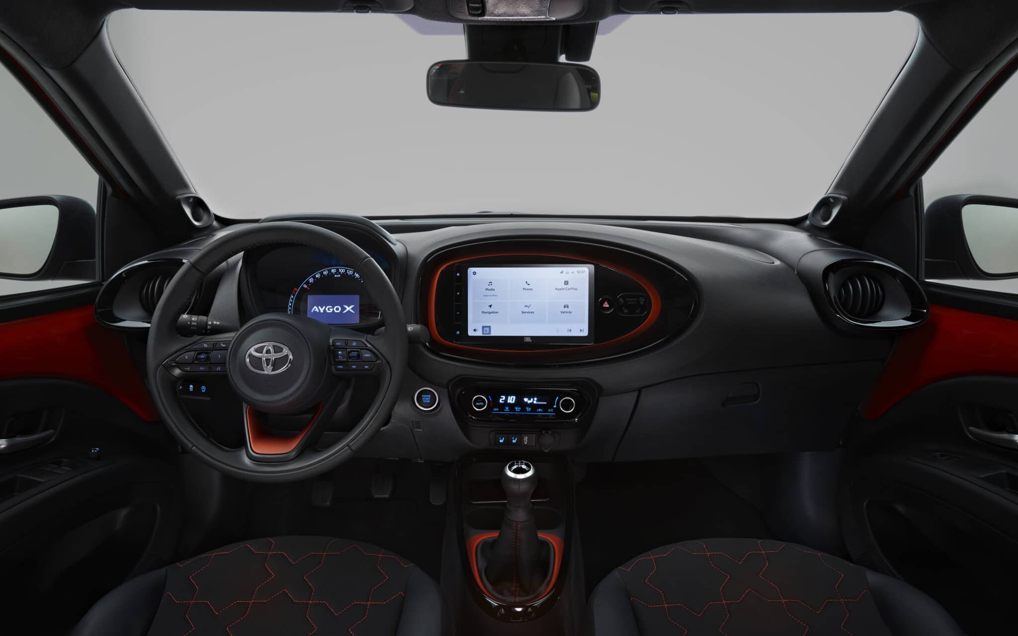 Toyota Aygo X: l'utilitaria che si dà arie da crossover