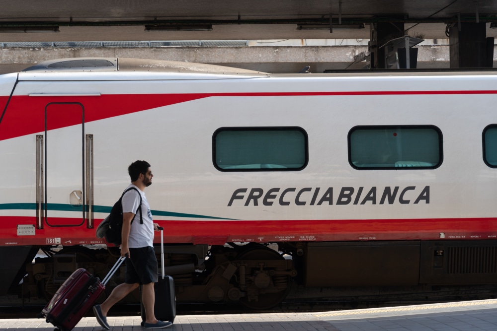 Un treno Frecciabianca fermo a Roma. Credit: Shutter Stock