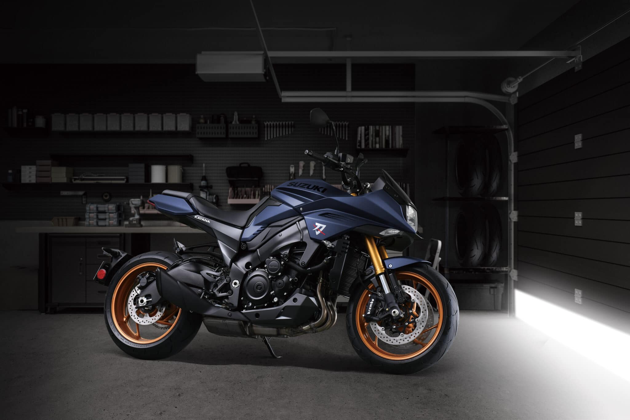 Suzuki Katana MY2022: all'EICMA 2021 si mostra in tutto il suo splendore