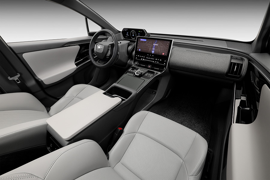 bZ4X front seat (Prototype vehicle)
