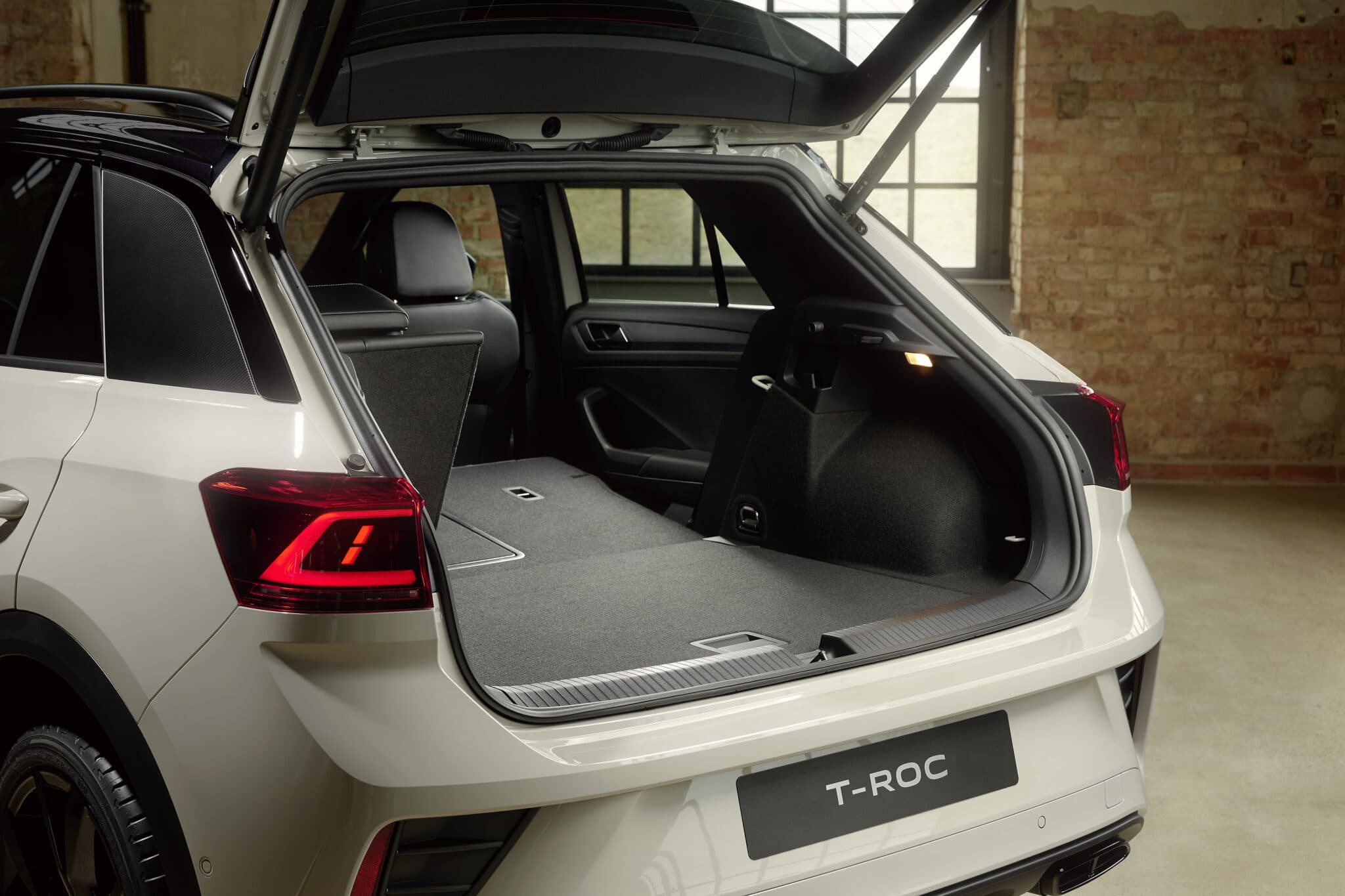 Volkswagen T-Roc: cosa cambia con il restyling