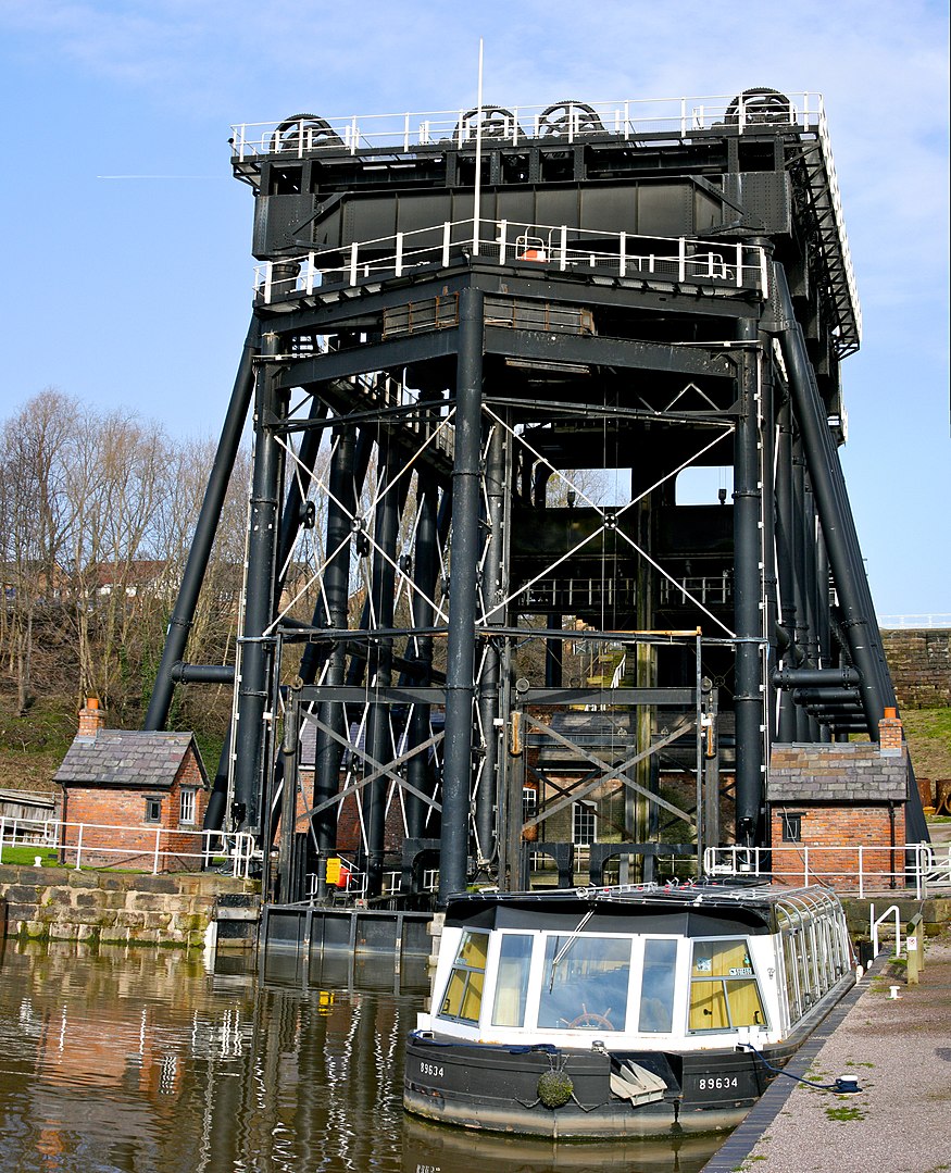 Anderton Boat Lift (1875), l'ascensore navale costruito da Clark. Credit: Wikimedia Commons