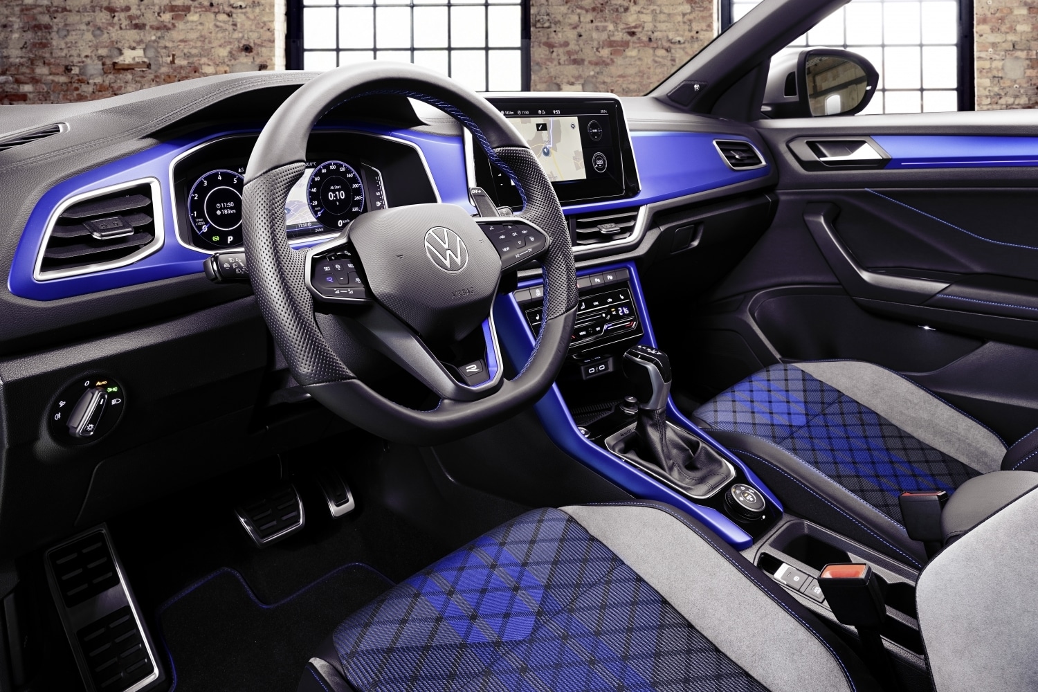 Volkswagen T-Roc: cosa cambia con il restyling