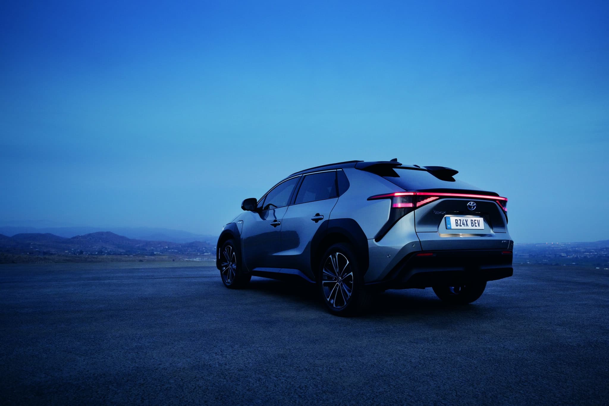 Nuova Toyota bZ4X