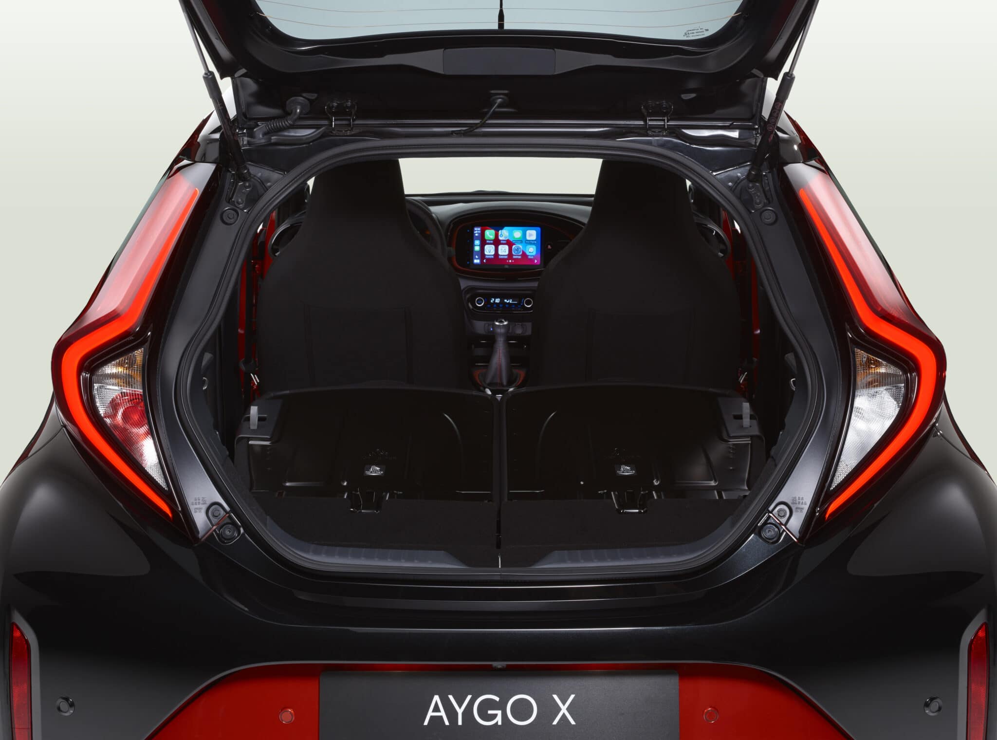 Toyota Aygo X: l'utilitaria che si dà arie da crossover