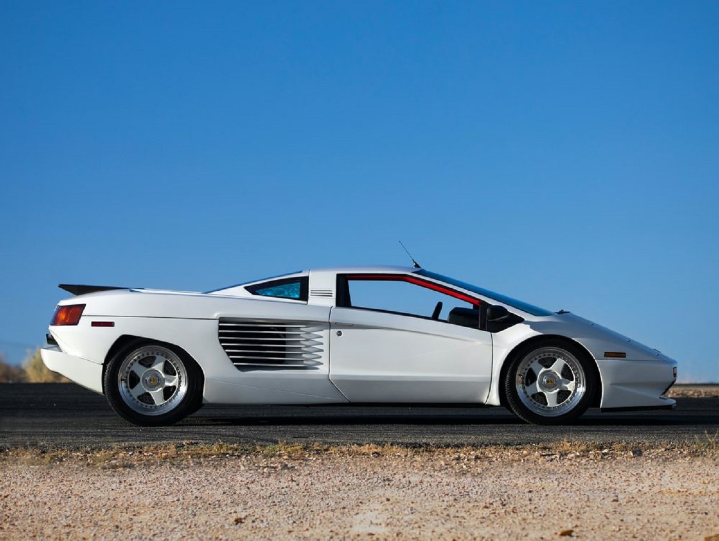 Cizeta V16T