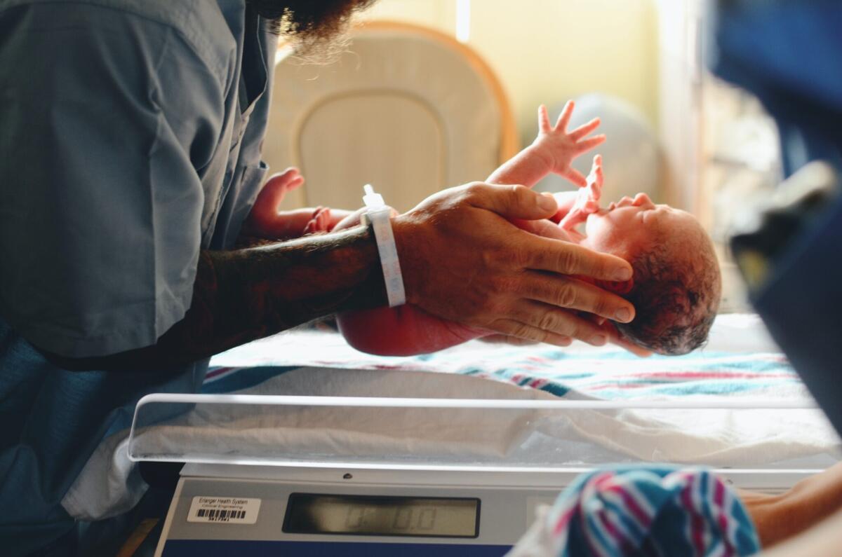 Tumore cardiaco fetale, neonato operato durante il parto a Torino - Tumore cardiaco fetale, neonato operato durante il parto a Torino