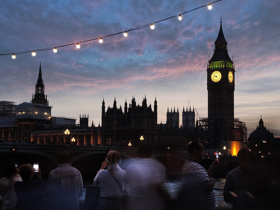 Commonwealth, Investimenti cinesi