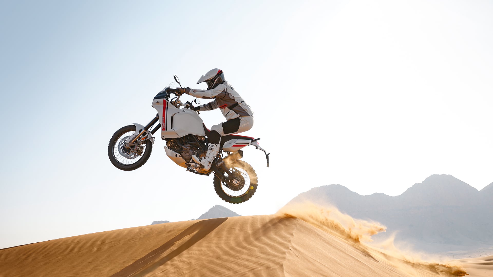 Ducati DesertX 2022