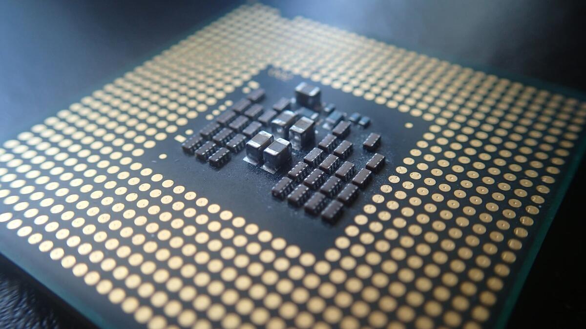 Transistor in verticale: la rivoluzione dei microchip di IBM e Samsung - 