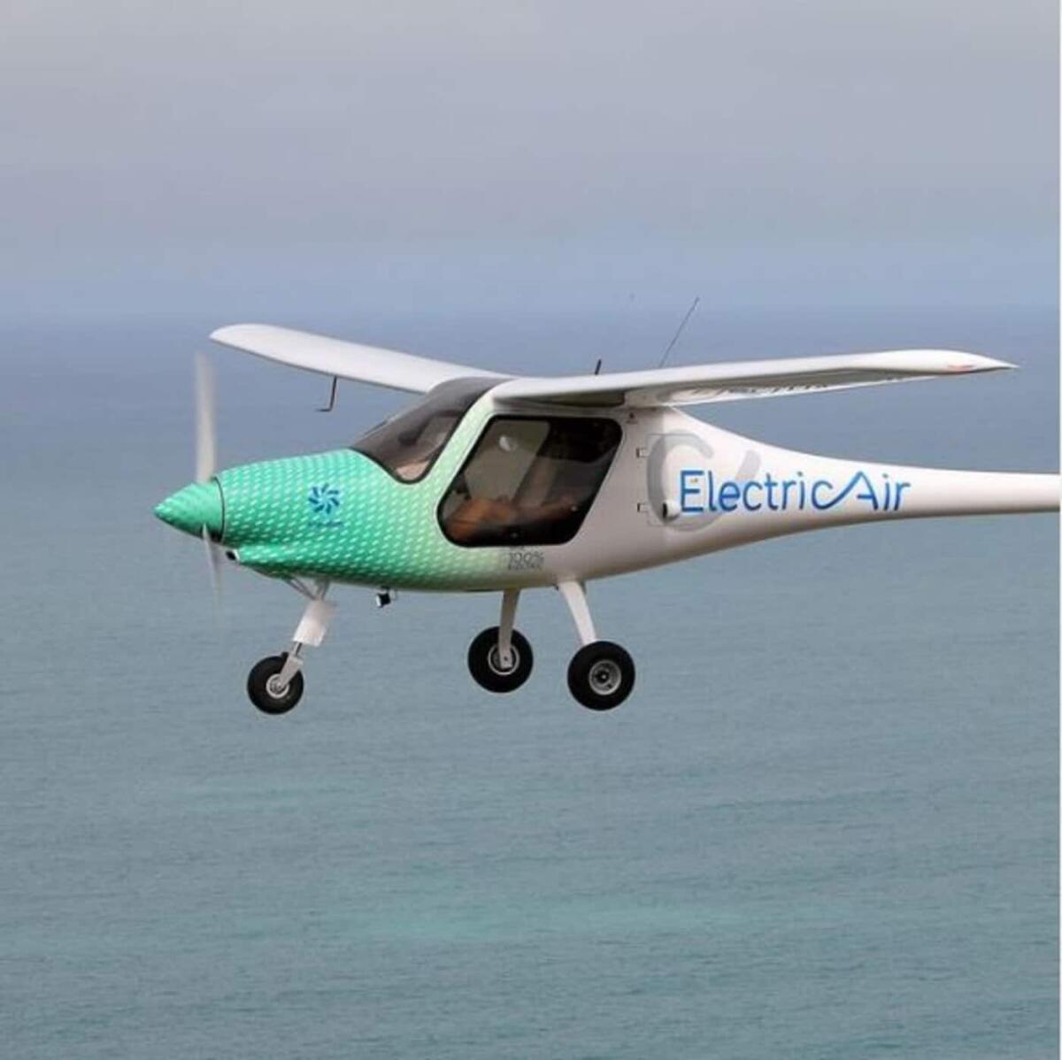 Aereo elettrico e il volo da record per il percorso più lungo - 
