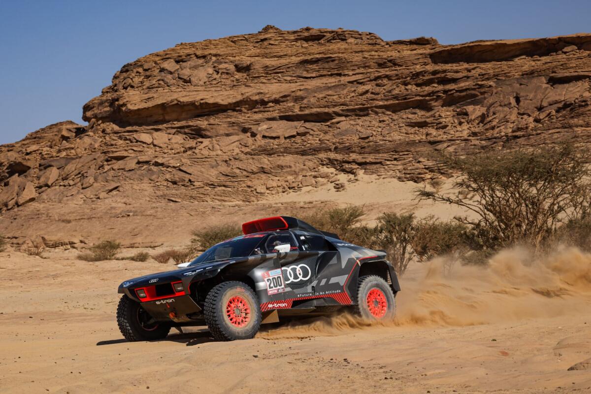 Stage 10 Dakar 2022: Price e Peterhansel vincono la tappa, doppietta Audi - 
