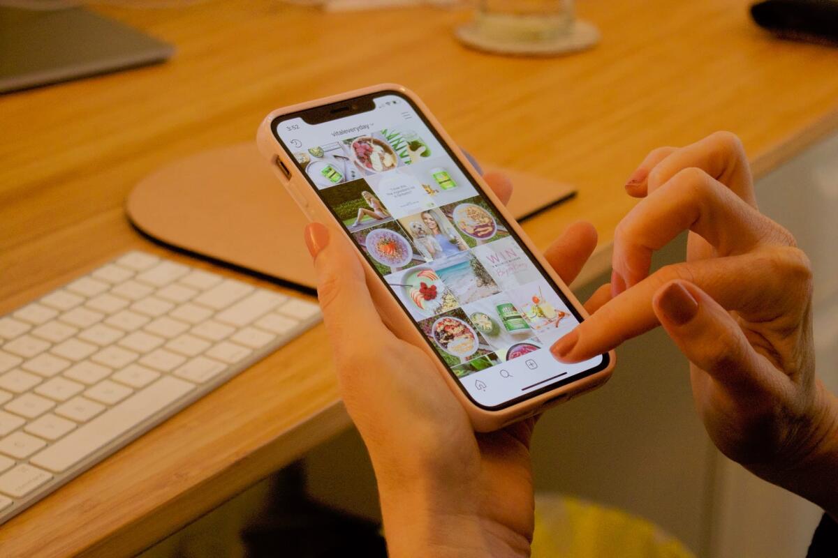 Instagram subscription: arrivano gli abbonamenti per aiutare i creator - 