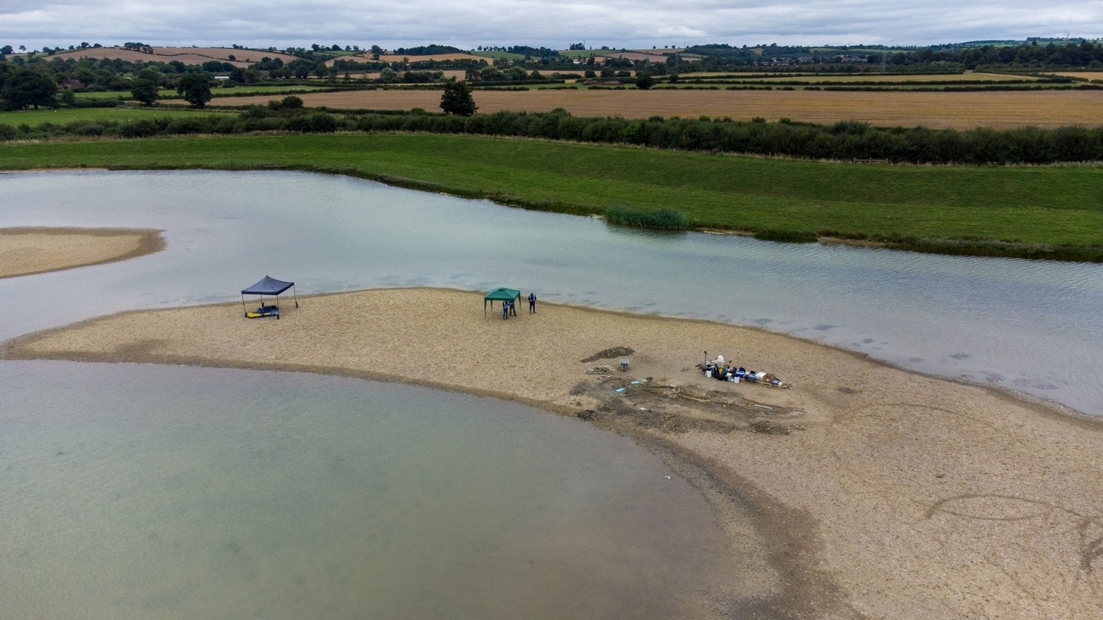 Un enorme fossile di "drago marino" rinvenuto in Inghilterra è uno degli ittiosauri più completi mai rinvenuti. Credits: Anglian Water