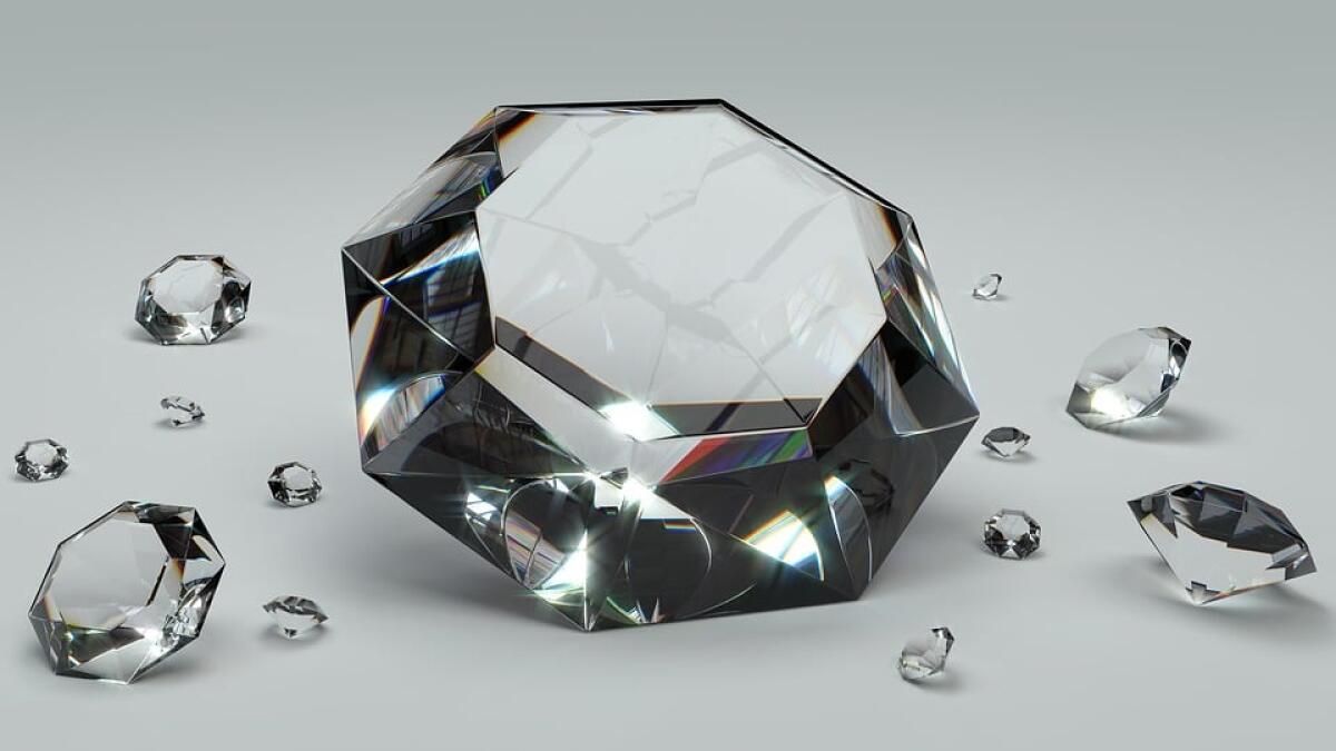 Duttile o fragile? Diamante o acciaio? Come si rompono le cose - 