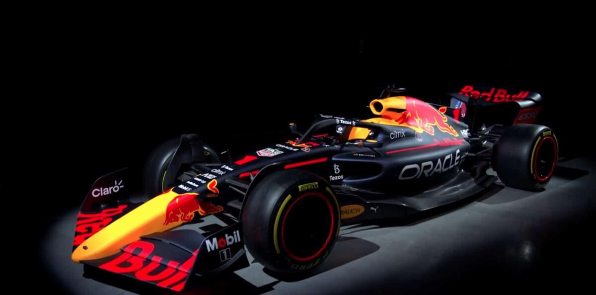 Red Bull presenta la RB18 per il mondiale di F1 2022 - 