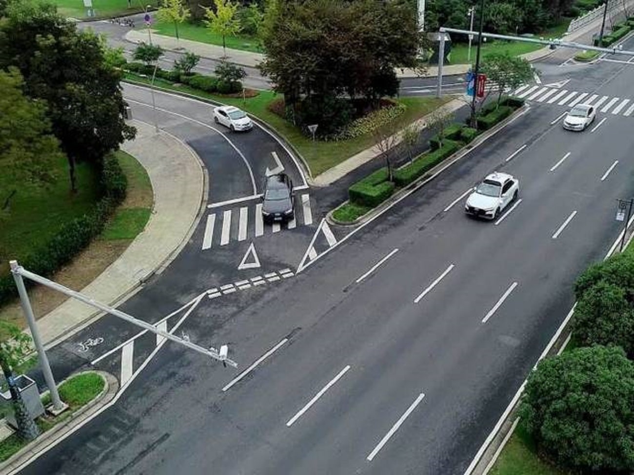 Audi Q8 in prova su strada