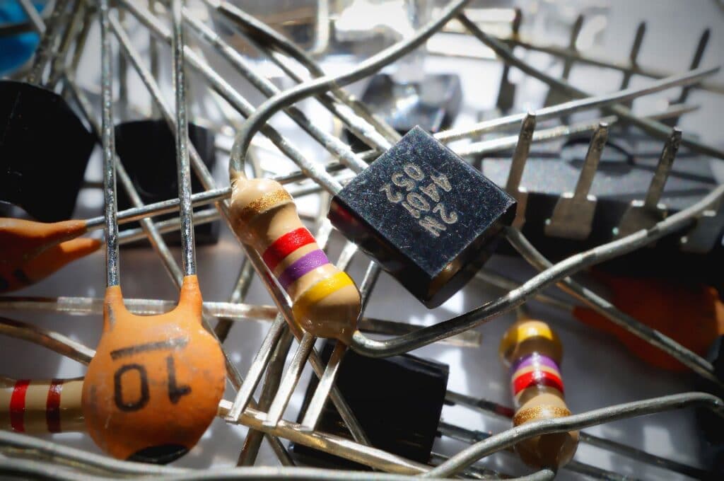 Transistor: ecco la storia del Frankestein "metalloide"
