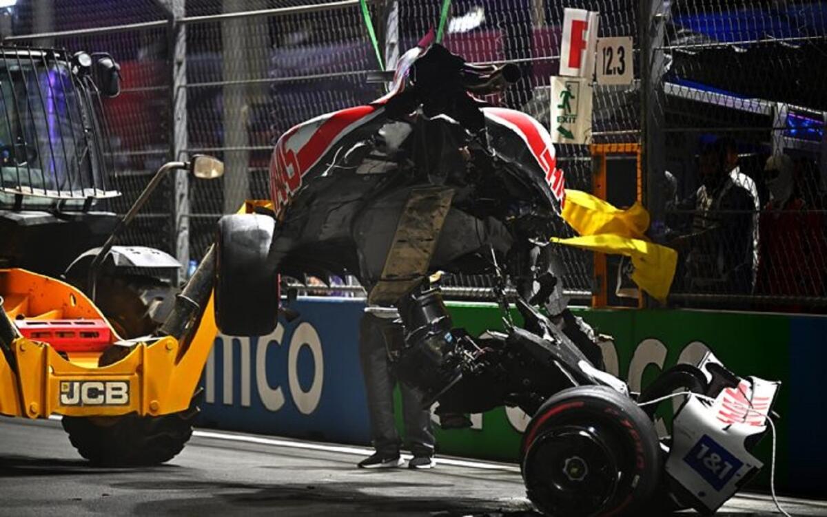 F1, GP Arabia Saudita: violento incidente per Mick Schumacher ma sta bene - Incidente Mick Schumacher GP Arabia Saudita